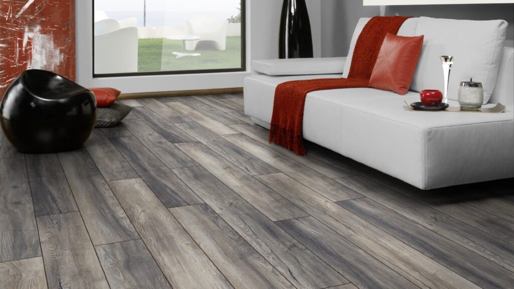 Покупая ламинат