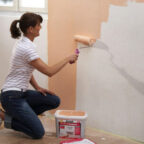 Как выбрать краску для стен